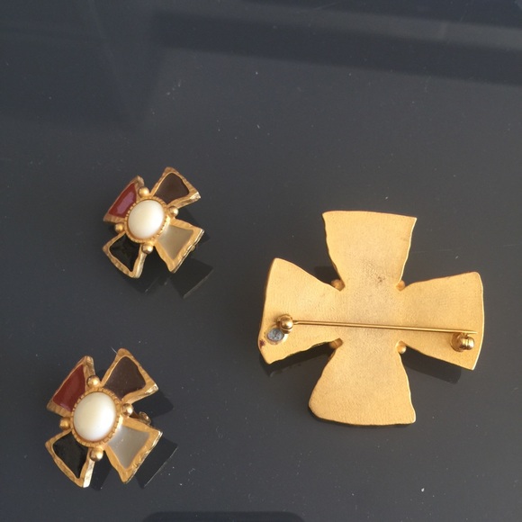 GIFTED❤️VINTAGE CUSTOM EARRINGS 🎊HP - Picture 7 of 7